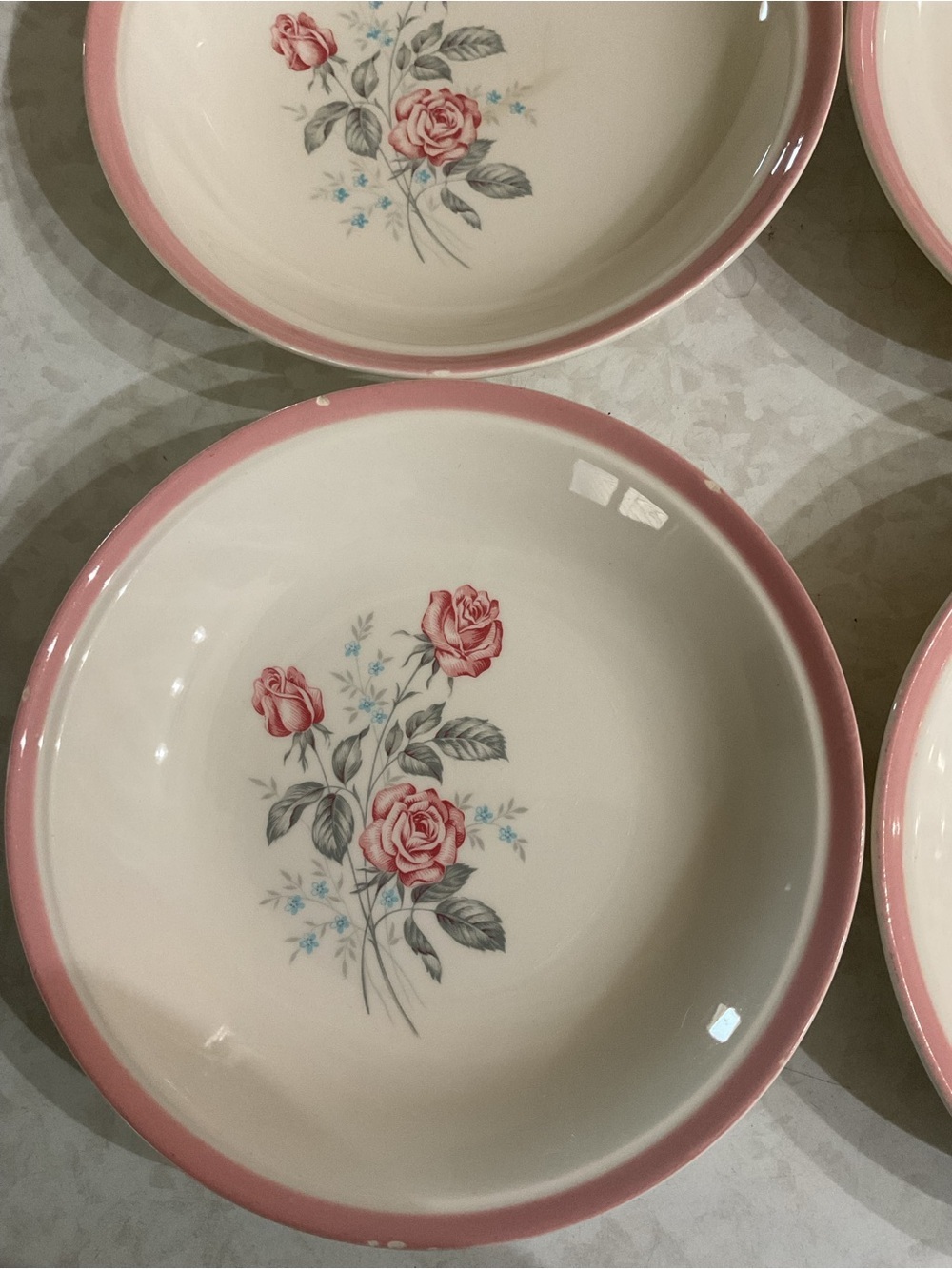 Vintage Floral Serving Bowl with Pink Rim. Set of 4 - Picture 5 of 9